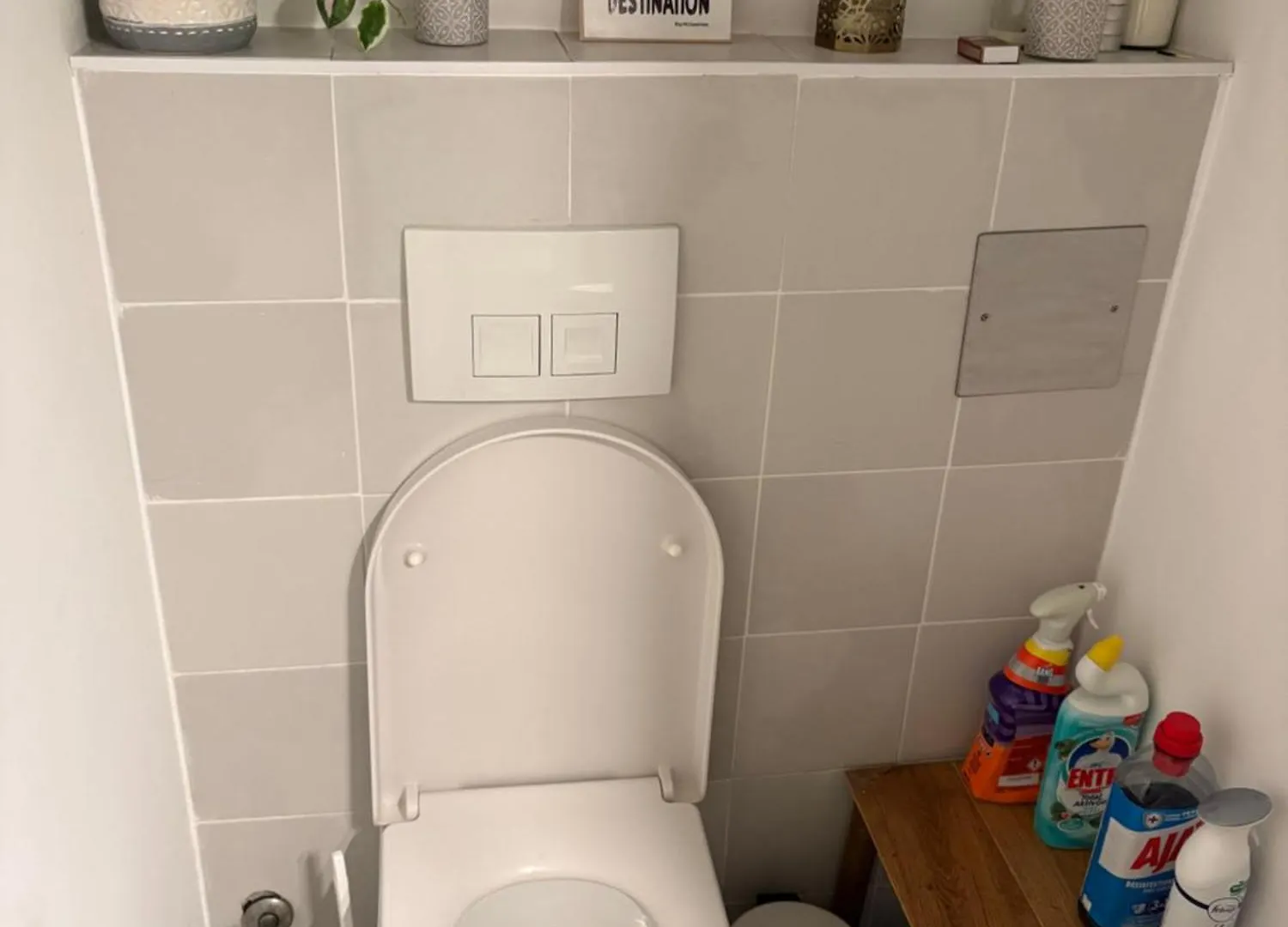 Homestay Room With Garden In Ottakringer With Shared Bathroom Vienna Austria