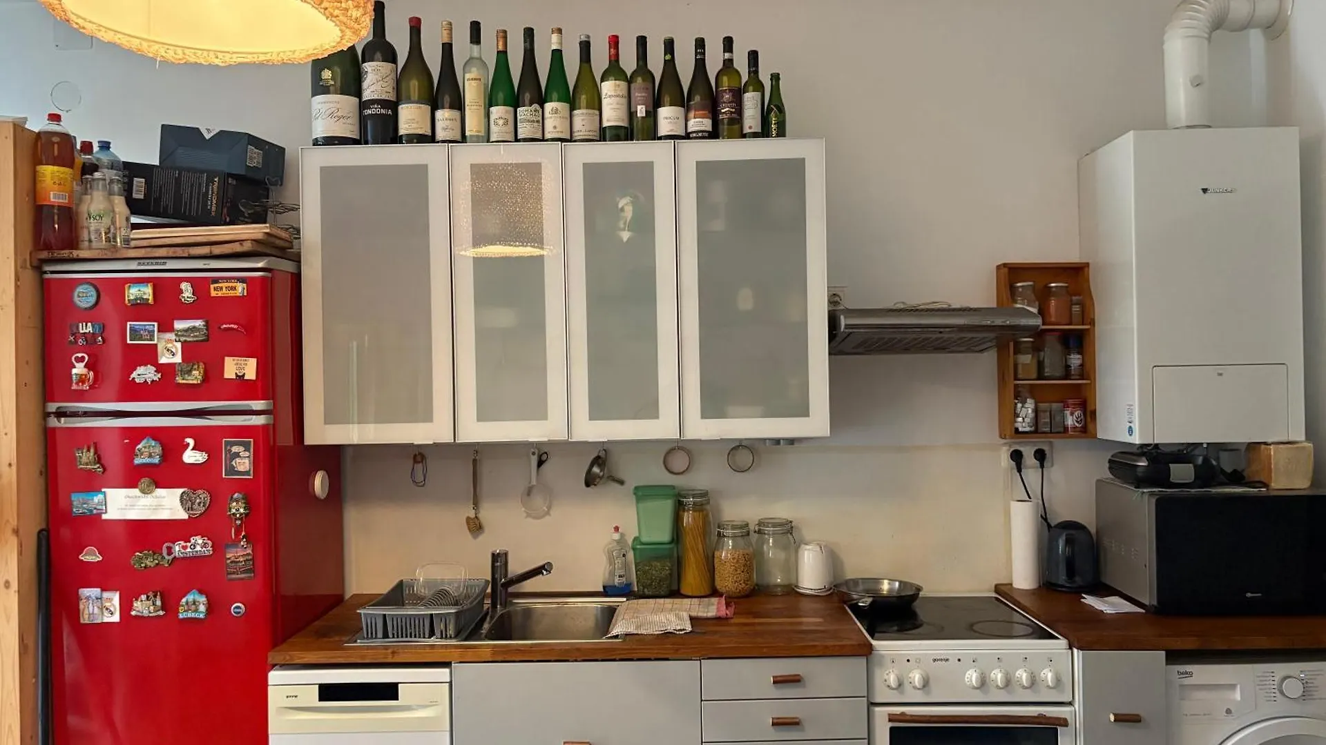 Room With Garden In Ottakringer With Shared Bathroom Vienna Austria